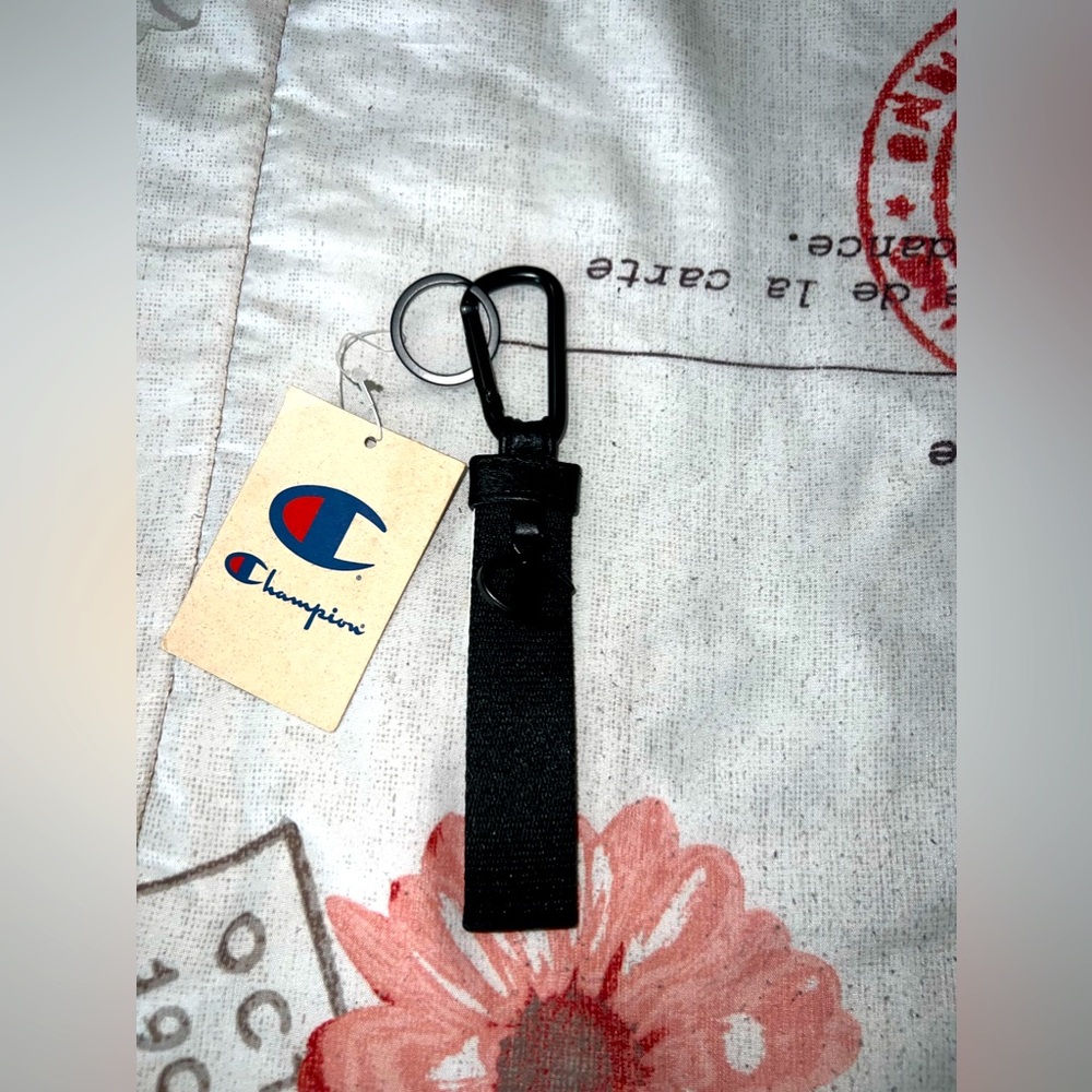 Champion‎ key chain NWT